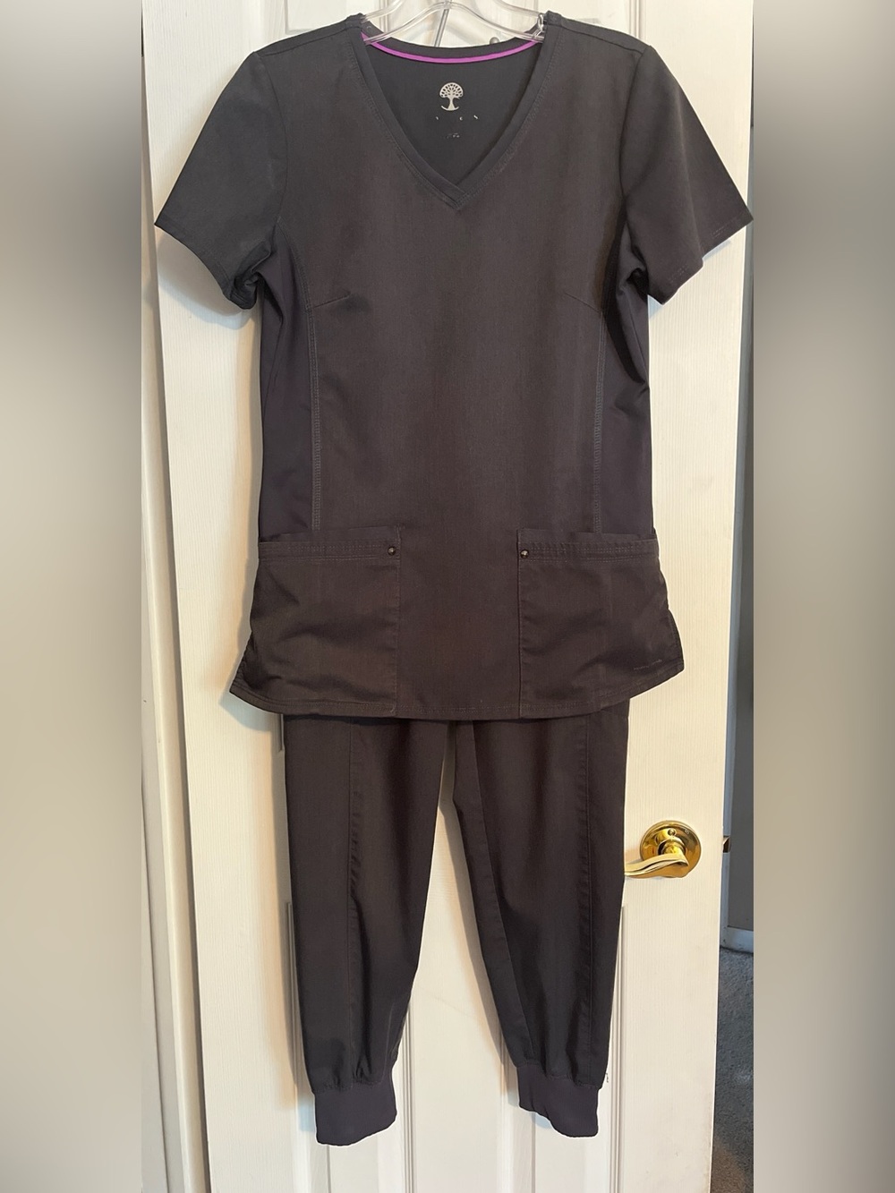 Healing Hands Purple Label Women’s Scrub Set in Pewter Size Small